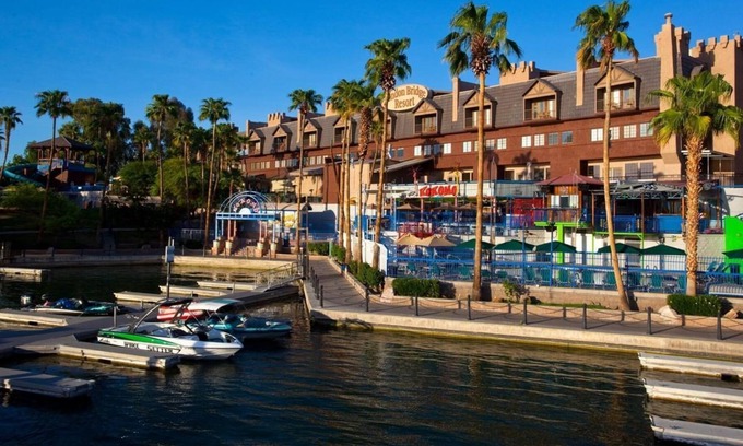 Lake Havasu City Resort | London Bridge Resort - Spacious 2 Bdrm W/Full Kitchen