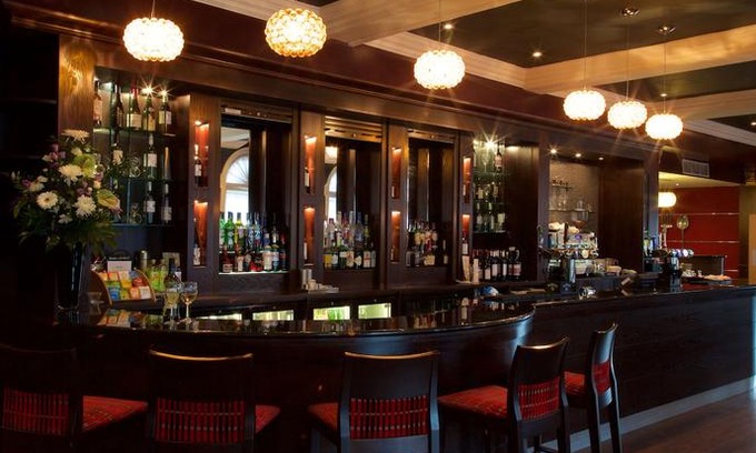 Waddon Hotel | London Croydon Aerodrome BW Signature Collection