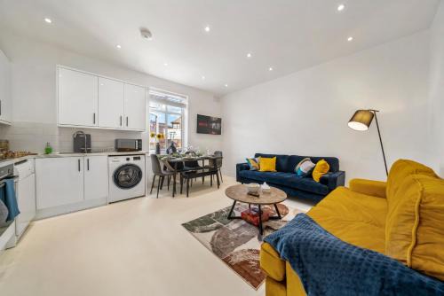 Wembley Park Apartment | London Wembley Luxury Stay 2BR Apartment next to stadium with Free Parking