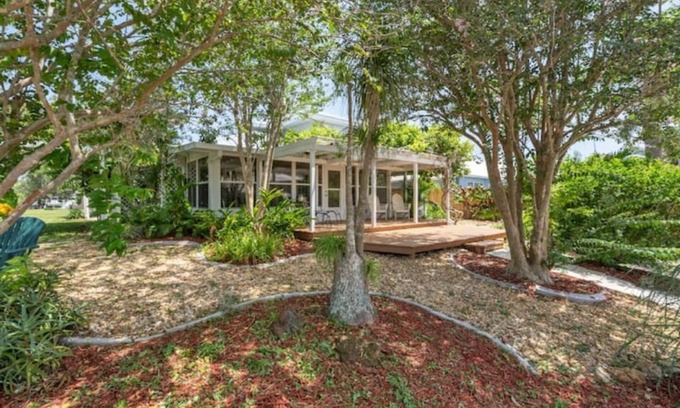 Punta Gorda House | Long-Term Discount!Unique 3BR canal home, Private Dock, Boat Lift, Deck!