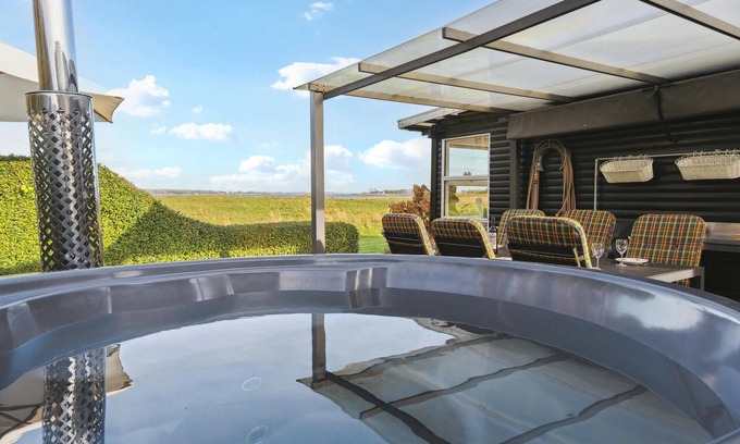 Boeslum House | Look forward to a wonderful holiday in this holiday home in a fantastic location by the sea!