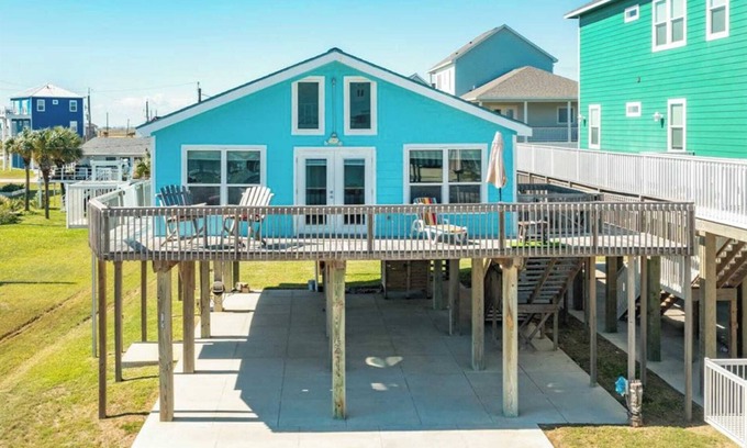 San Luis House | Looking for a Quiet & Peaceful Island Escape?