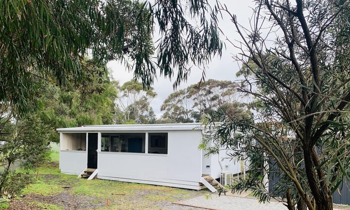 Cape Paterson House | Looking for a simple beach shack - within 1 km of the beach.