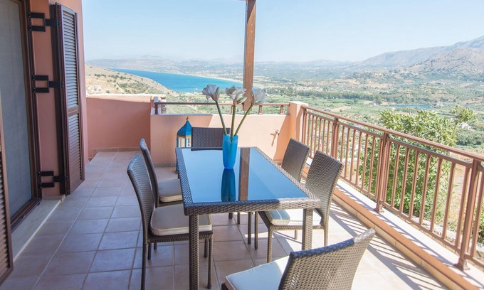Exopoli House | Loquat - Private Hilltop House with Sea and Mountain View