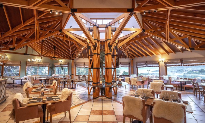 Province of Tierra del Fuego Hotel | Los Ñires Ushuaia