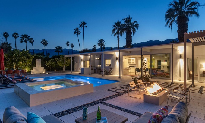Palm Springs House | Lost Palms Oasis - Remodeled Mid-Mod Pool Home!