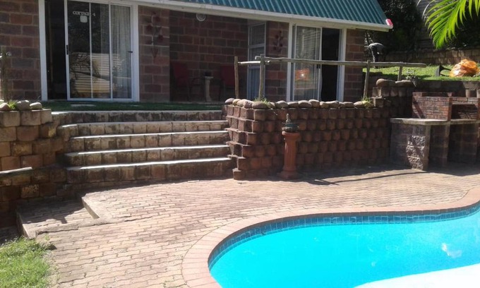 Durban North House | Lothian rd Cottage