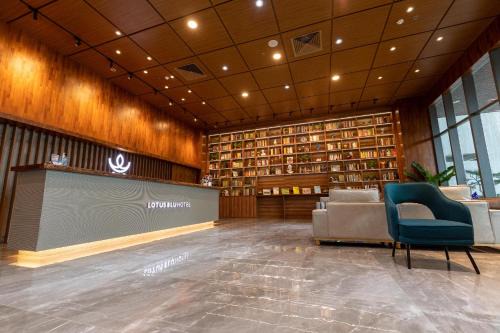Naga Hotel | LOTUS BLU HOTEL Naga