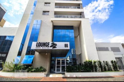 West Sector Apartment | Lounge 22 Praça do Sol Tamandaré Shopping Bouganville Jotas Bartolomeu Cartório Artiaga Hospital do Coração Annis Rassi Íbis Holliday Rua 9 Feira da Lua Bodytech Marista Madalena Bahrem Nord23 Pão de Açúcar Alameda das Rosas Zoológico