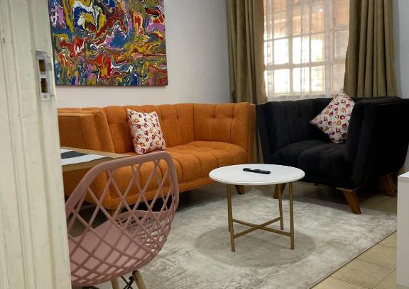 Ruaka Apartment | Lovely 1 bedroom with parking on premise.
