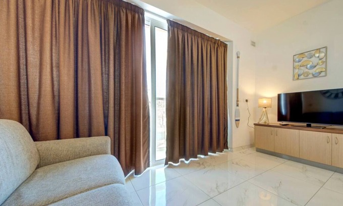 Msida Apartment | Lovely 1BR Apt close to University and Valletta