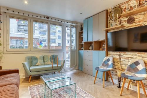 Necker Apartment | Lovely 2Bds flat with Balcony - Heart of 15 Paris