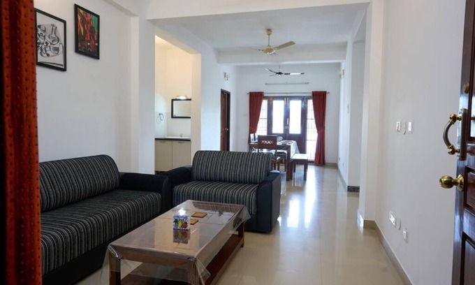 Kochi Apartment | Lovely 3-br. flat at Kadavanthra