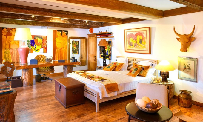 Pereybere Apartment | Lovely And Luxurious One Bedroom Studio With Seeview