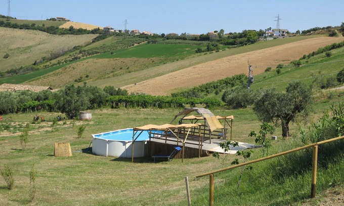 Cologna Spiaggia Villa | Lovely apartment in villa with A/C, WIFI, pool, hot tub, TV, patio, pets allowed and panoramic v.