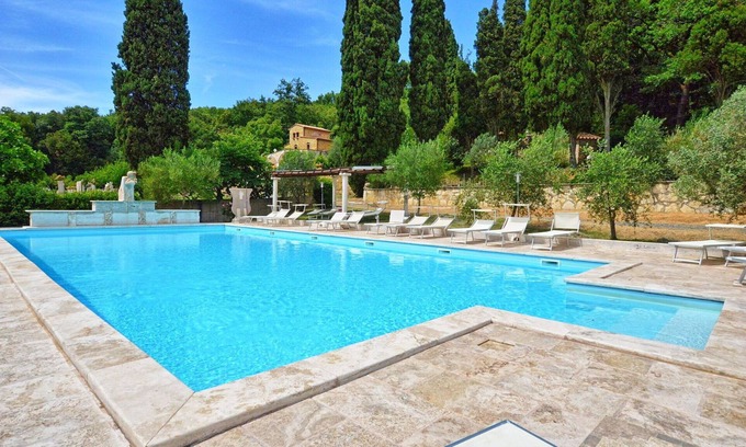 Monteverdi Marittimo Apartment | Lovely apartment for 8 people with pool