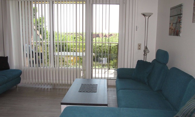 Wremen Apartment | Lovely apartment for 6 people with WIFI, TV, balcony and pets allowed