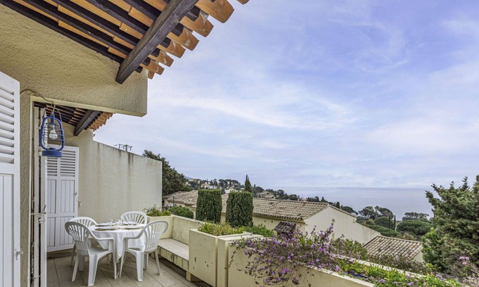 Cavaliere Apartment | Lovely apartment for 4 guests with WIFI, pool, TV and terrace