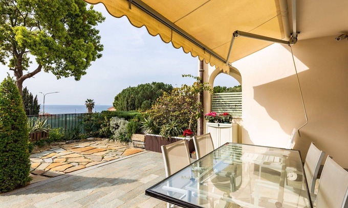 Riva Ligure Apartment | Lovely apartment for 6 people with WIFI, TV, terrace and pets allowed