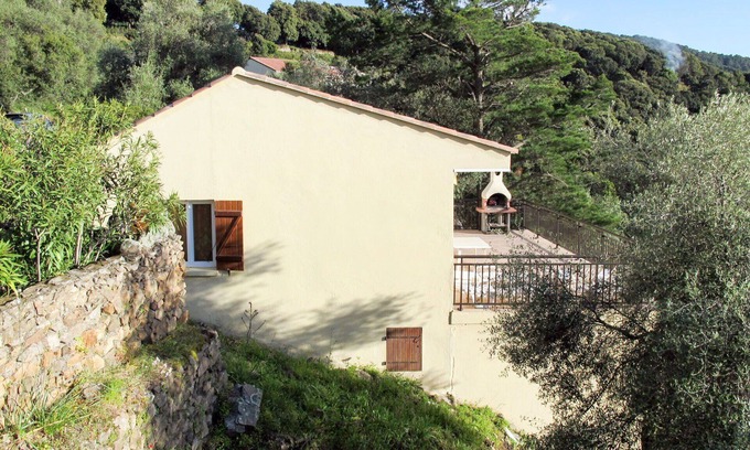 Partinello Apartment | Lovely apartment for 2 people with A/C, WIFI, TV, patio, pets allowed and panoramic view