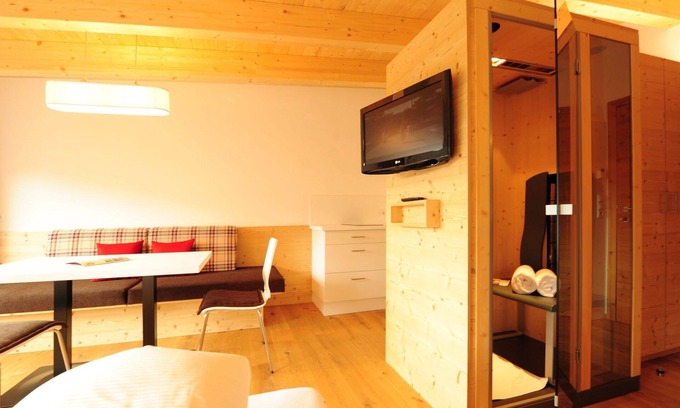 Jerzens Apartment | Lovely apartment for 2 people with WIFI and TV
