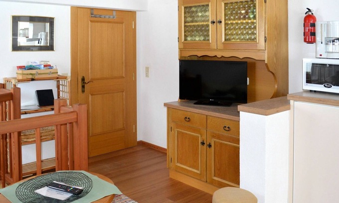 Flirsch Apartment | Lovely apartment for 3 guests with WIFI, patio and parking