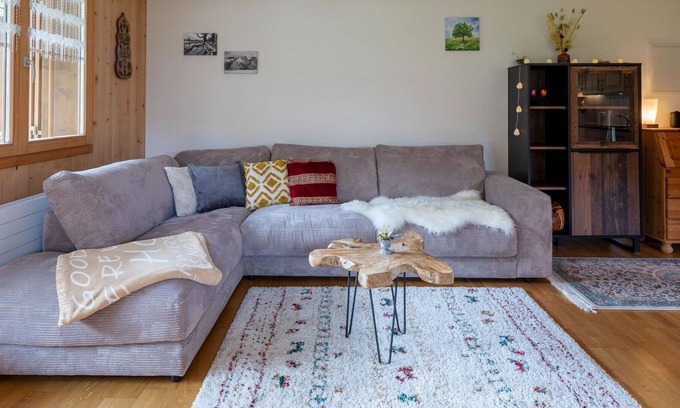 Lenk Apartment | Lovely apartment for 4 guests with WIFI, TV, balcony and parking