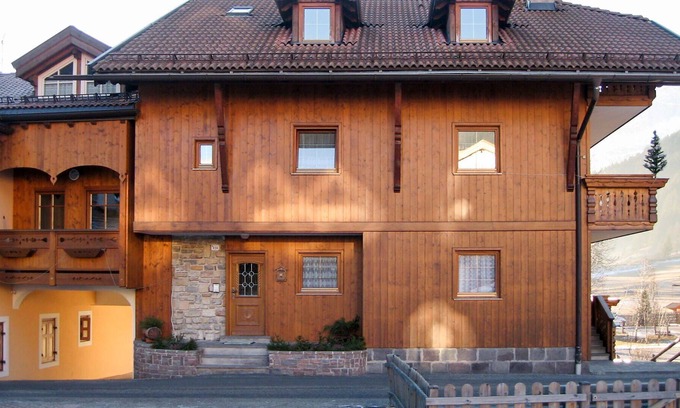 Fontanazzo Apartment | Lovely apartment for 4 guests with WIFI, TV and parking