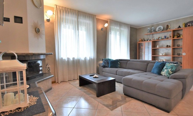Delebio Apartment | Lovely apartment for 5 people with A/C, WIFI, TV and terrace