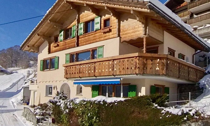 Pany Apartment | Lovely apartment for 9 guests with pool, WIFI, TV, balcony and parking