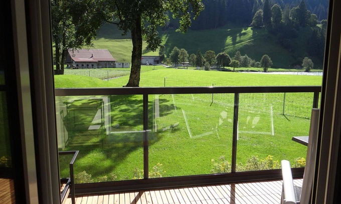 Engelberg Apartment | Lovely apartment for 4 people with WIFI, TV and balcony
