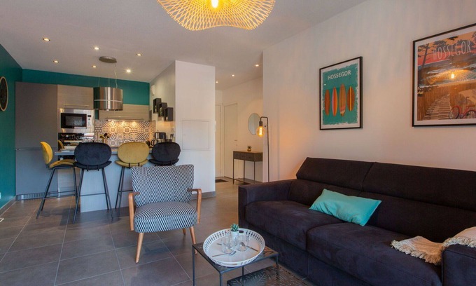 Les Estagnots Apartment | Lovely apartment for 4 people with WIFI and terrace