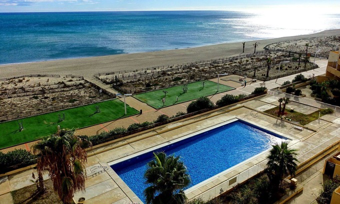 Saint-Hippolyte Apartment | Lovely apartment for 4 people with pool, WIFI, TV and terrace