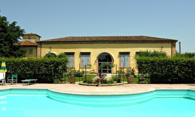 Scarperia e San Piero Villa | Lovely apartment in villa for 6 people with WIFI, pool, TV and panoramic view