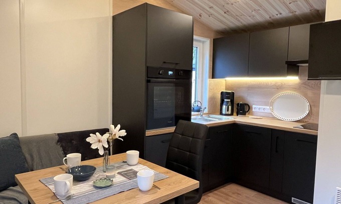 Wemding House | Lovely apartment in villa for 4 guests with WIFI, TV and terrace