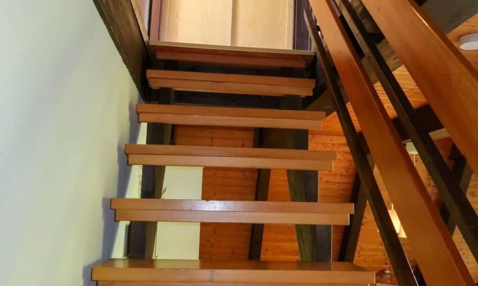 Machtlos House | Lovely apartment in villa for 5 people with pool, TV, terrace, pets allowed and parking