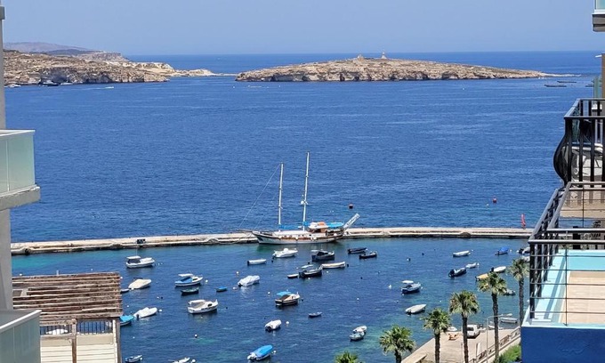 Bugibba Apartment | Lovely Apartment with Side Sea View