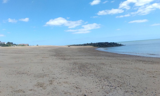 Clacton-on-Sea Apartment | Lovely, cosy 1 bedroom flat situated on the seafront of Clacton on Sea