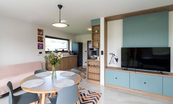 Cerny Dul Apartment | Lovely apartment for 4 guests with WIFI, TV and terrace