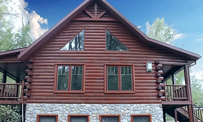 Baraboo Cabin | Lovely Devils Lake Cabin Baraboo Dells Huge Yard Skiing Best Location!