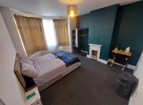 Wyken House | Lovely Double Room - Coventry