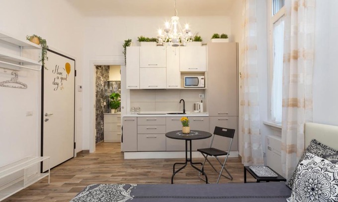 Guastalla Apartment | Lovely flat - Orti 16