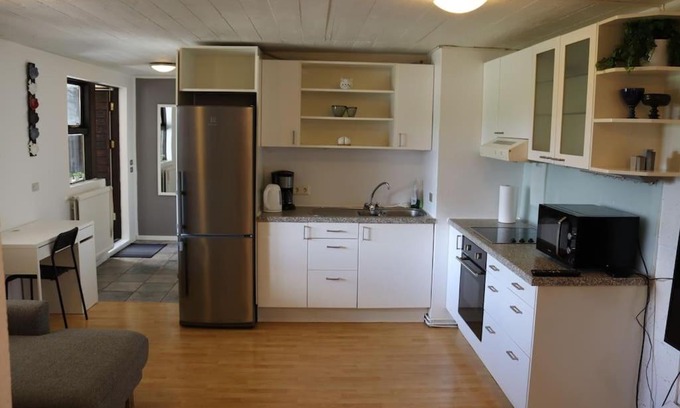 Hafnarfjordur Apartment | Lovely fully equipped apartment with free parking
