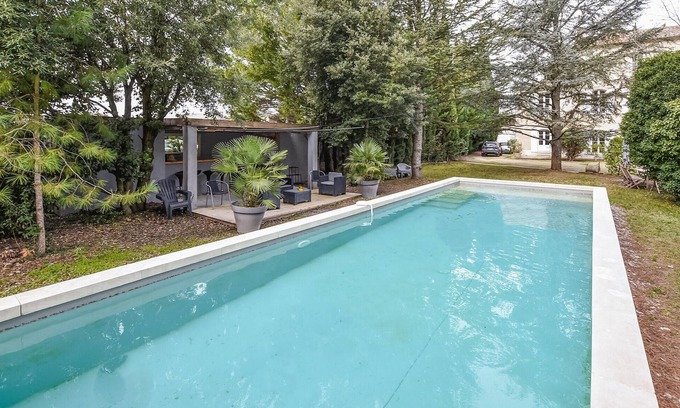 Entraigues-sur-la-Sorgue House | Lovely home in Entraigues-sur-la-Sorg