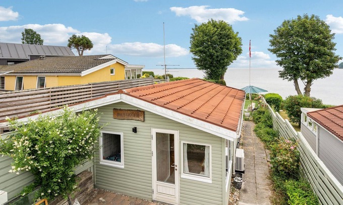 Hejlsminde Strand House | Lovely home in Hejls with WiFi