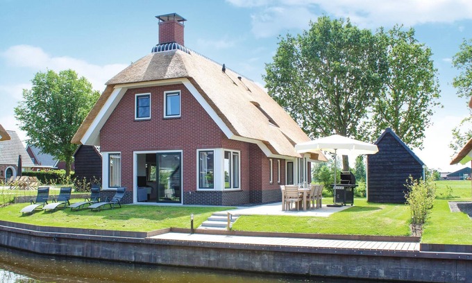 Idskenhuizen House | Lovely Home In Idskenhuizen - With Sauna