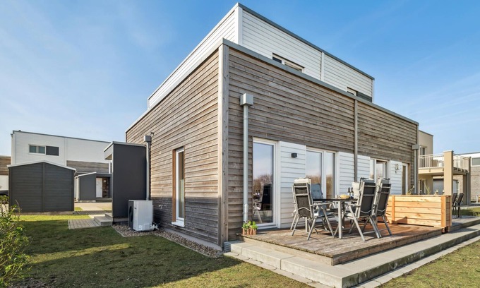Tossens House | Lovely home in Tossens with sauna