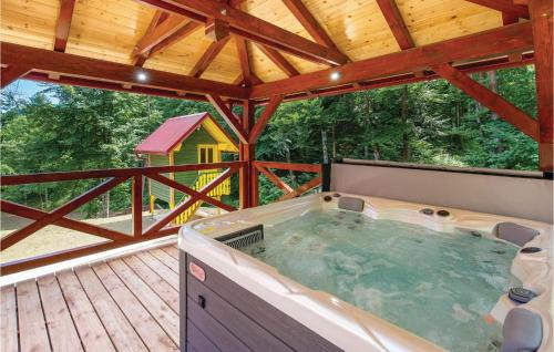 Presika House | Lovely Home In Vrbovsko With Kitchen