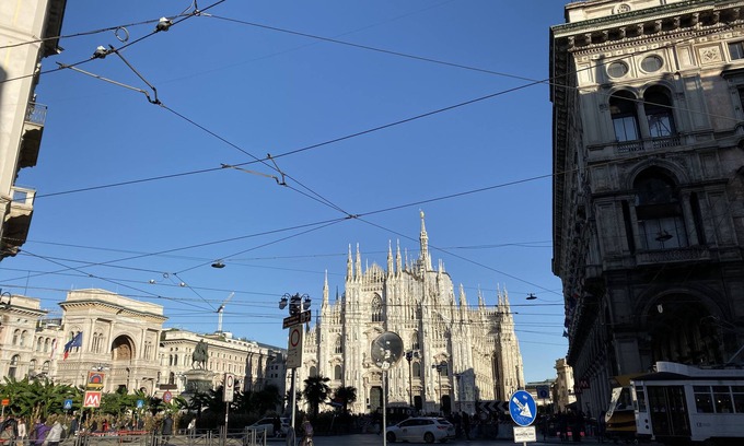 Carrobbio Apartment | Lovely home just few steps away from Duomo, San Lorenzo Apartment Milan