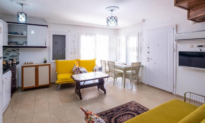 Mentese Villa | Lovely House near Beach with Backyard in Fethiye